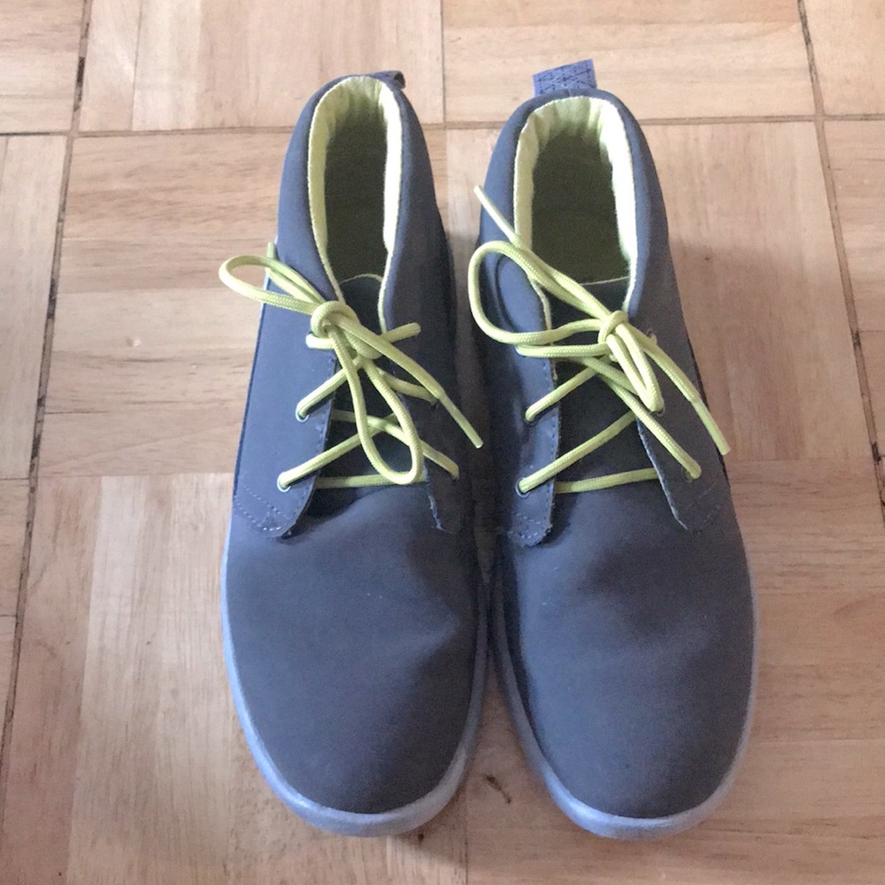 UGG Australia treadlite canoe chukka kid boots, 3
